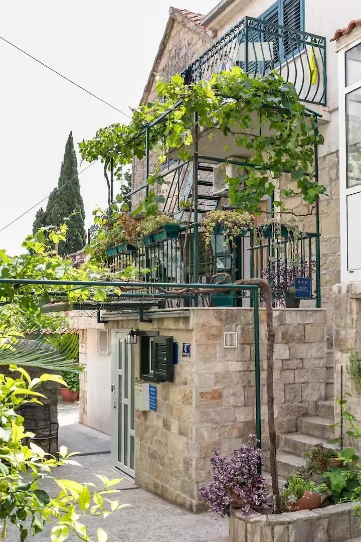 Apartments Silvana Split 0*,  Croatia